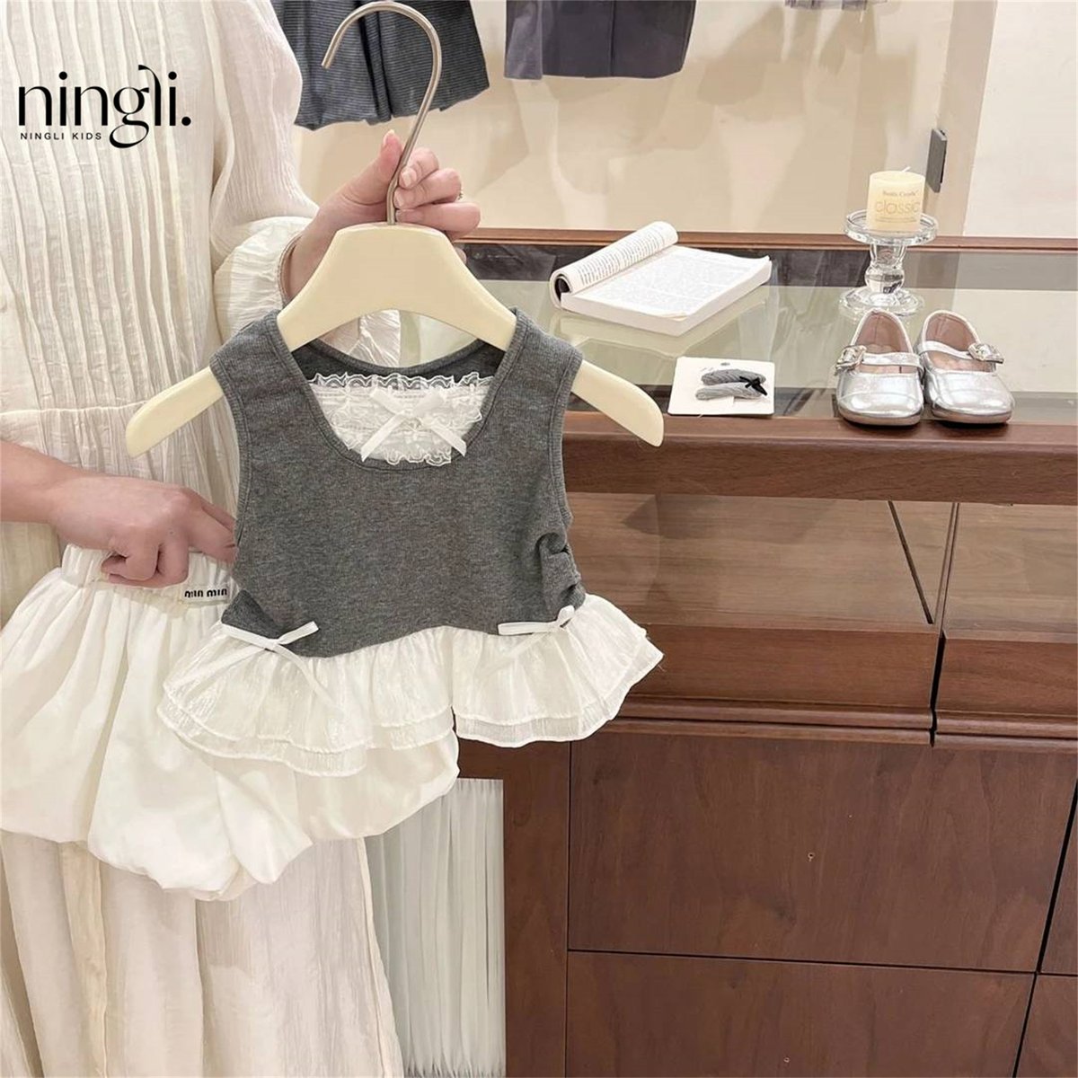 Summer Lace Vest Bud Shorts Set