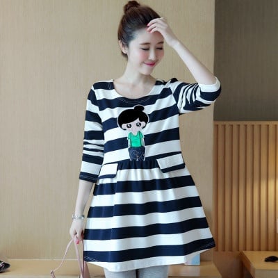 New Korean version of the round neck cartoon avatar loose long-sleeved maternity dress