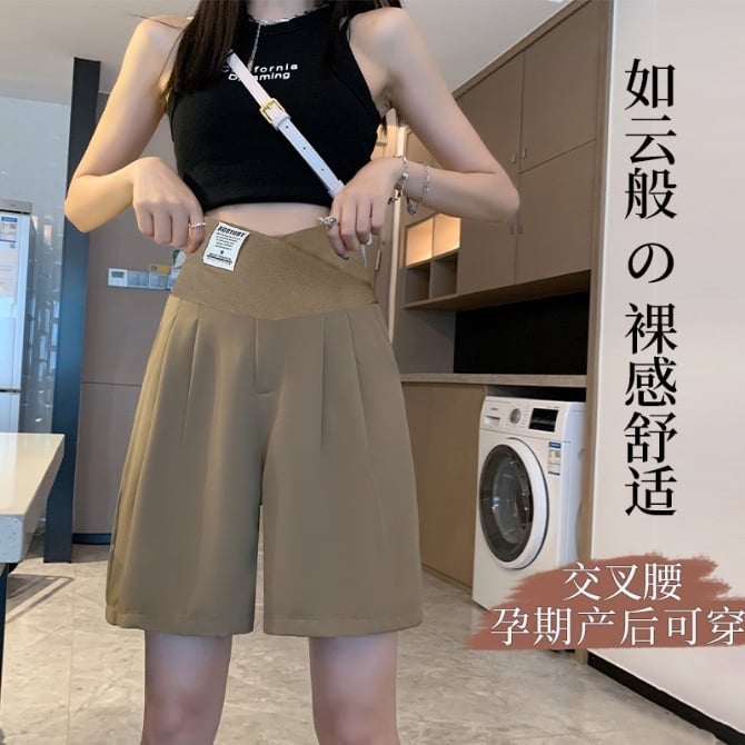 Maternity shorts suit with cropped trousers