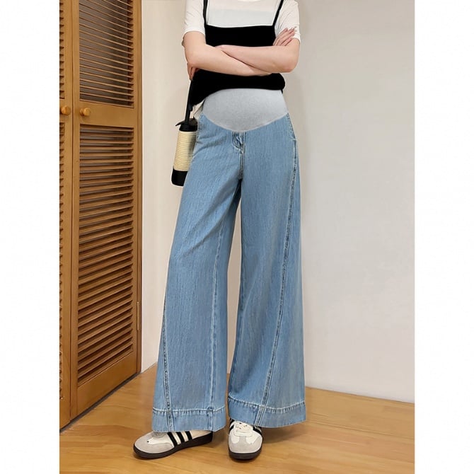 Trendy Hong Kong-style wide-leg maternity jeans