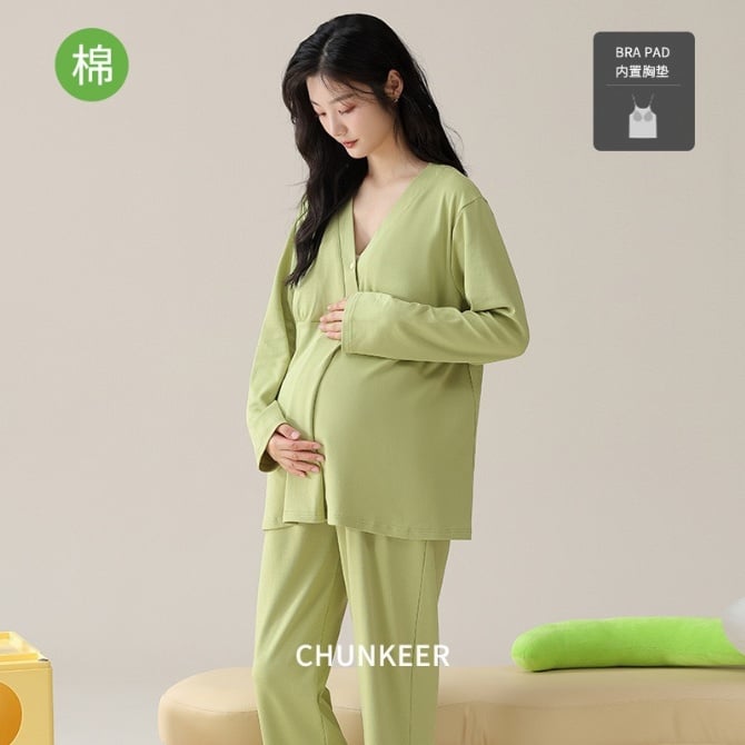 Maternity Pajamas with Built-in Bra Pads