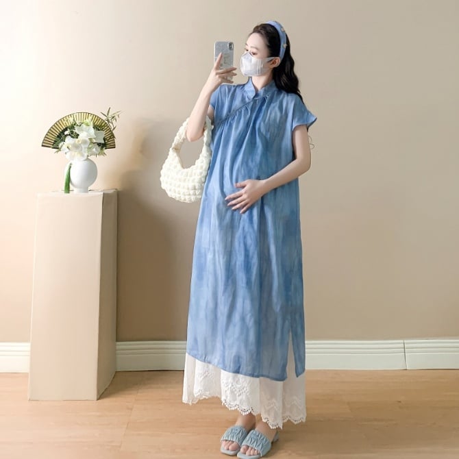 Blue Chinese Style Cheongsam with Lace Skirt Two-Piece Set