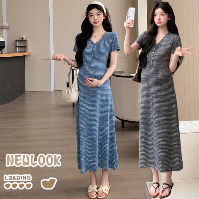 Maternity Pleated Maxi Dress