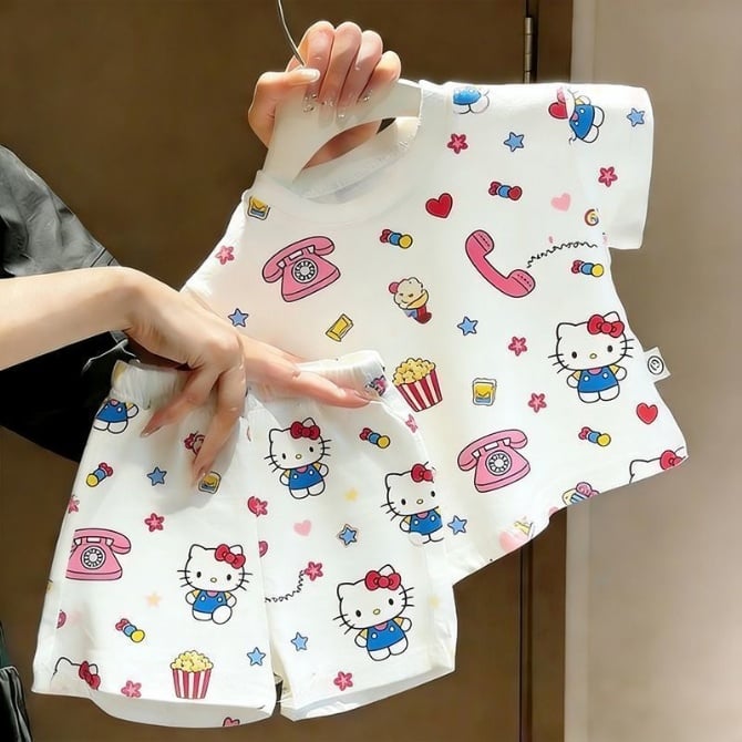 Kids Summer Cartoon hello kitty  Print T-Shirt & Shorts 2-Piece Set